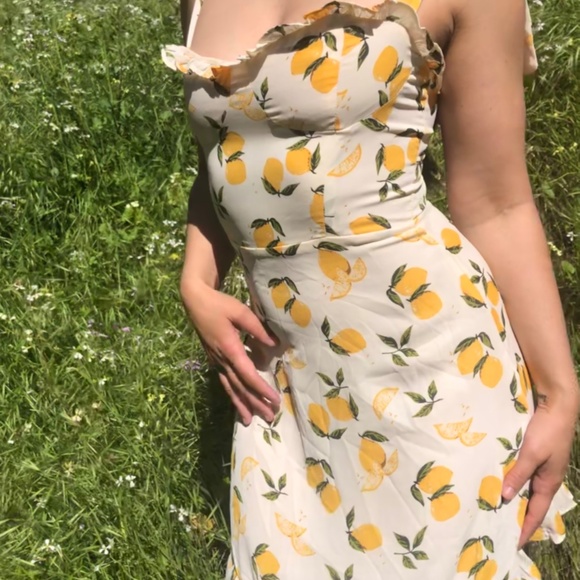Cottagecore Lemon Dress - Picture 2 of 9